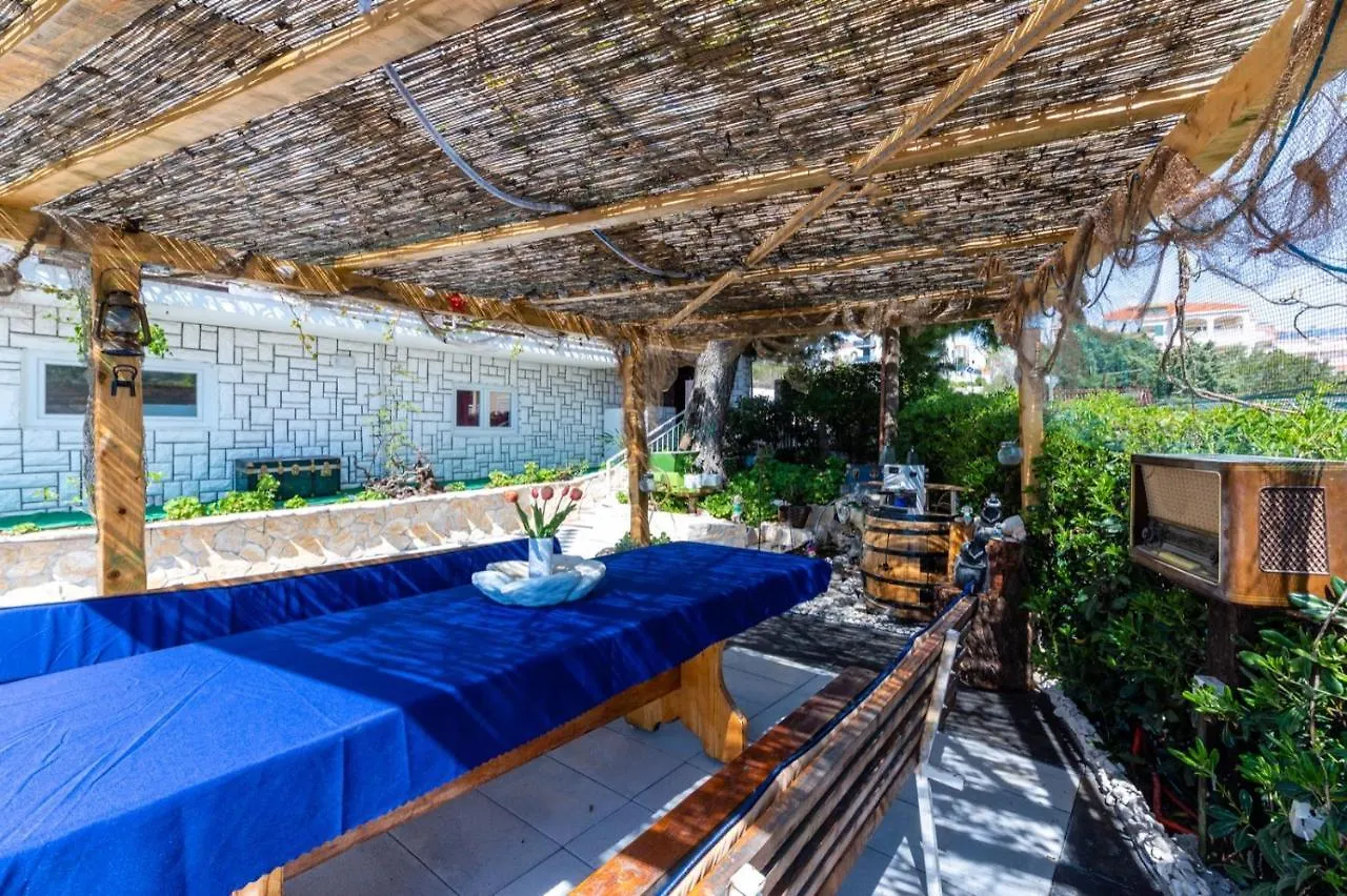 Apartments Lucija Trogir Croácia